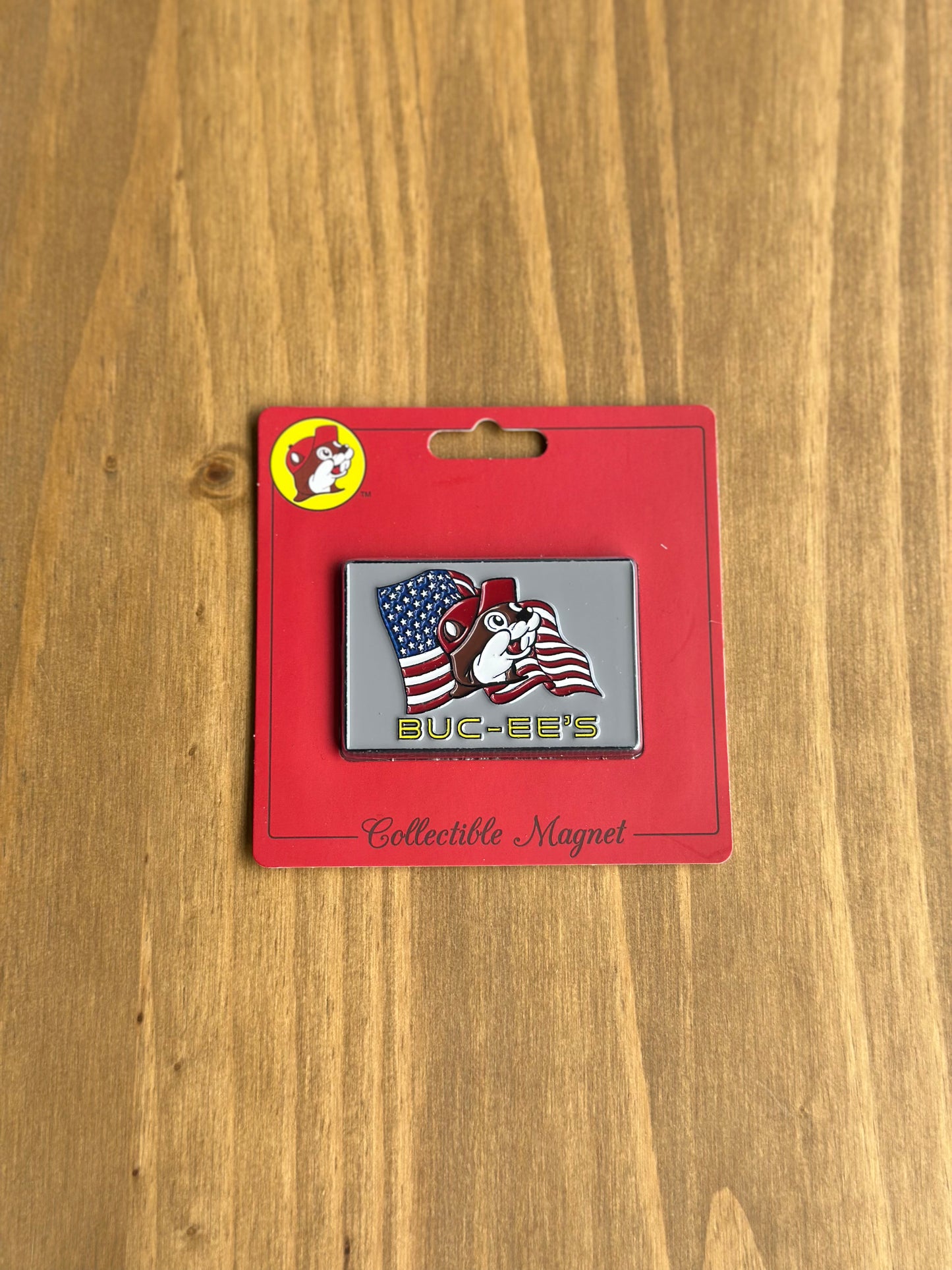 Buc-ee's バッキーズ マグネット（星条旗）